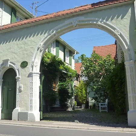 Rebstockel Gastehaus Weinhof & Vinothek Гостевой дом *