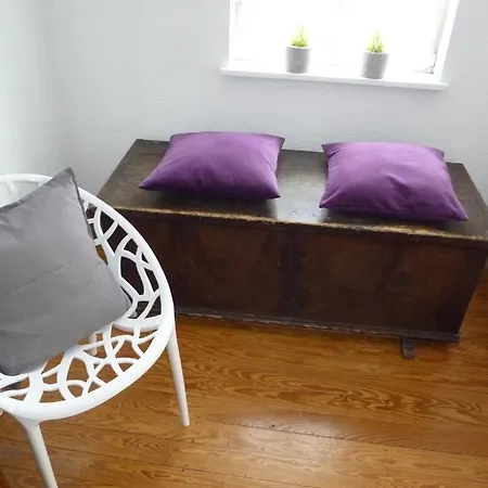 Rebstockel Gastehaus Weinhof & Vinothek * Neustadt an der Weinstraße