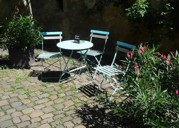 Rebstockel Gastehaus Weinhof & Vinothek