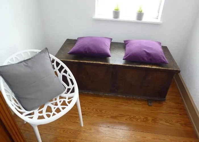 Rebstockel Gastehaus Weinhof & Vinothek * Neustadt an der Weinstrasse